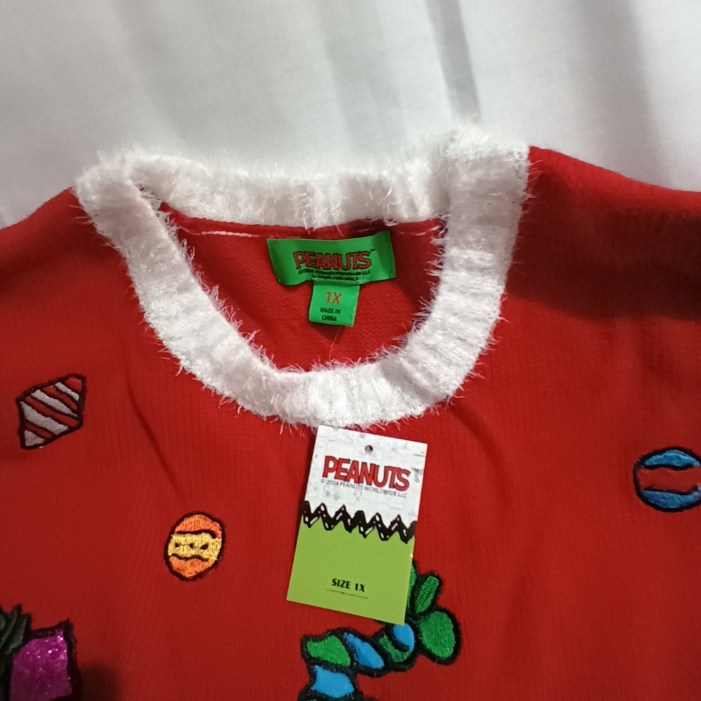 NWT PEANUTS SNOOPY Red  Christmas Sweater Plus Size 1X - Picture 2 of 5